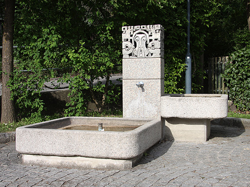 Brunnen St. Magdalena Ortsplatz