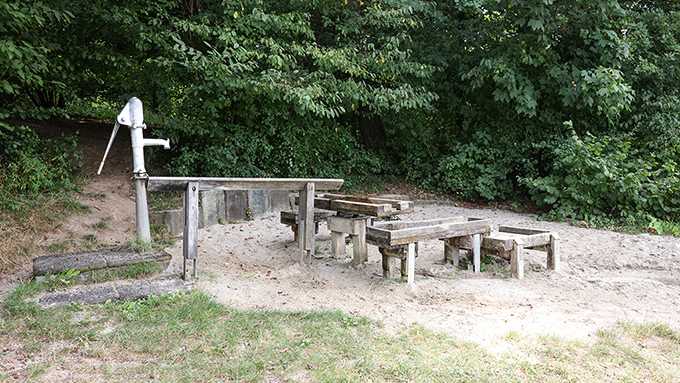 Foto Jugendspielplatz - Waldspielplatz Schiltenberg