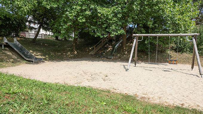 Foto Kinder- und Jugendspielplatz - Knollgutstraße
