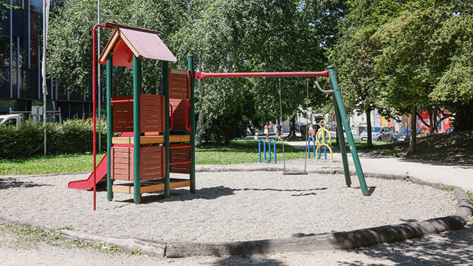 Foto Kinderspielplatz - Eisenhandstraße