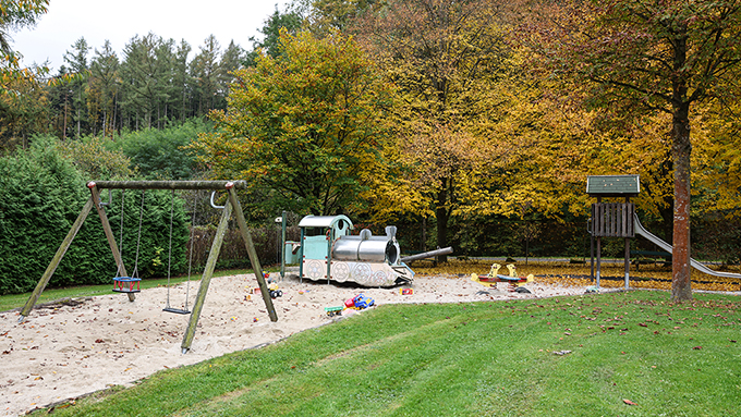Foto Kinderspielplatz - Nußbaumstraße