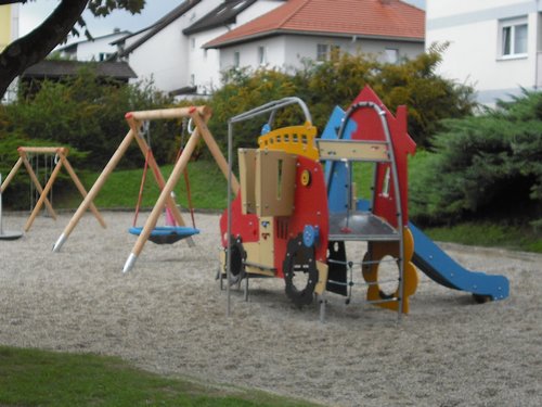 Foto Kinder- und Jugendspielplatz - Kirchmühlstraße/Klausenbachstraße