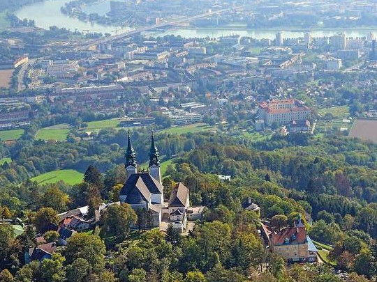 Blick über den Pöstlingberg nach Linz