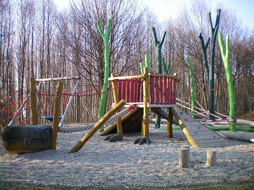 Kinder- und Jugendspielplatz - Samhaberstraße