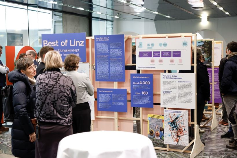 REX6550_StadtLinzSturm_1