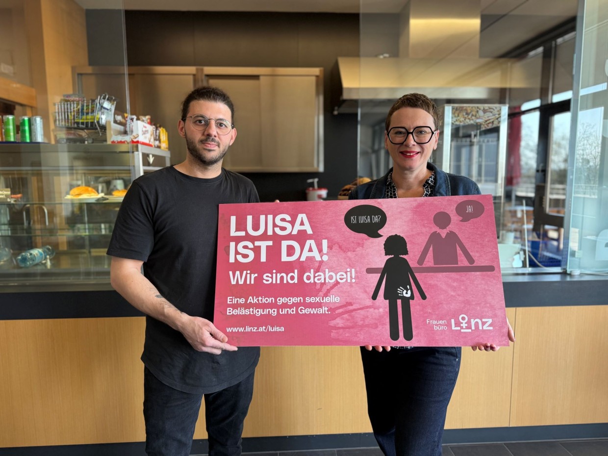 Foto mit Frauenstadträtin Eva Schobesberger und BenTi Gastro KG