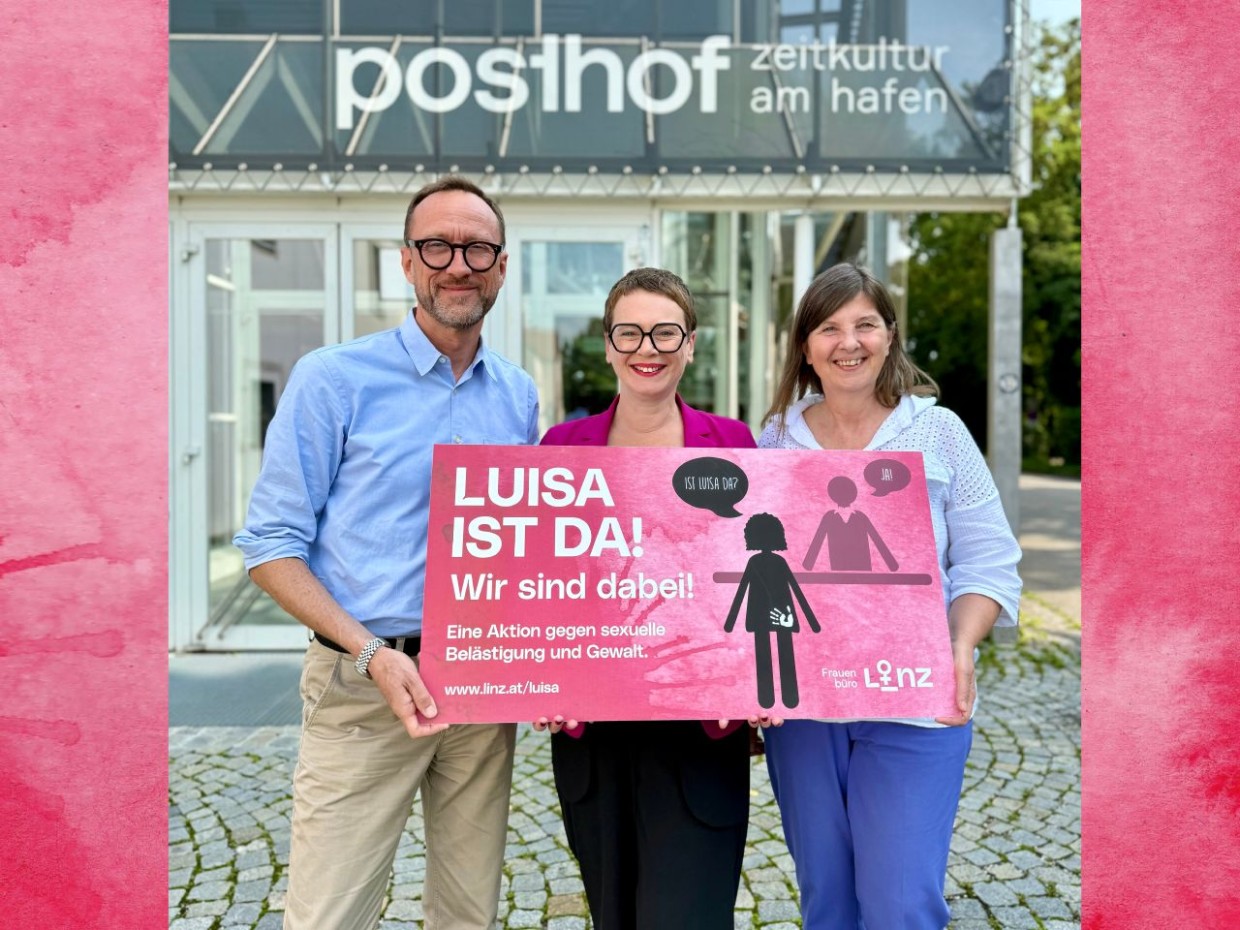 Foto mit Frauenstadträtin Eva Schobesberger, Frauenbeauftragte Anne Brack und Posthof Linz