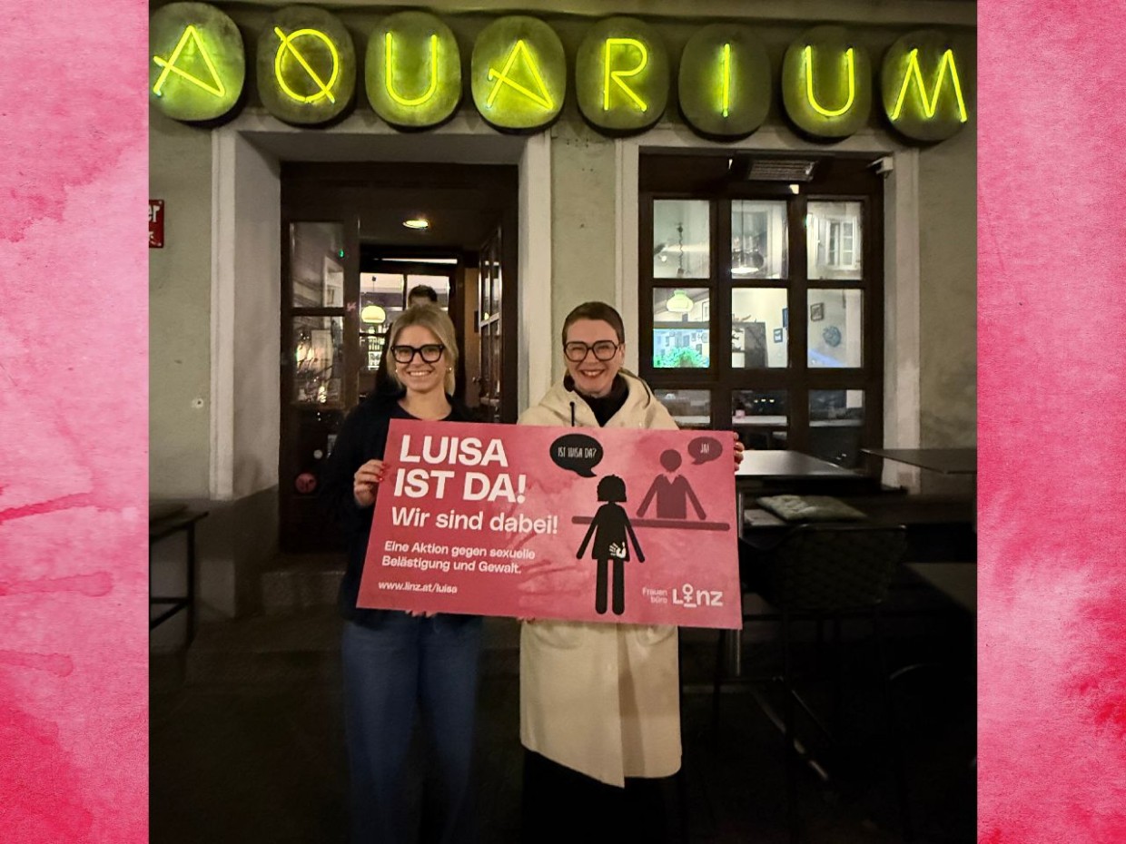 Foto mit Frauenstadträtin Eva Schobesberger und Café Bar Aquarium