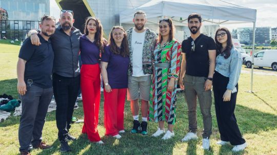 MecGreenie Gruppenfoto der Mitarbeiter des Integrationsbüros