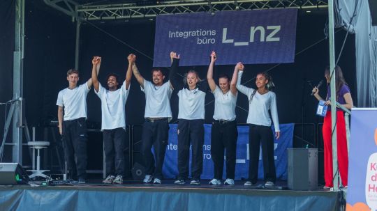 MecGreenie Breakdancegruppe auf der Bühne