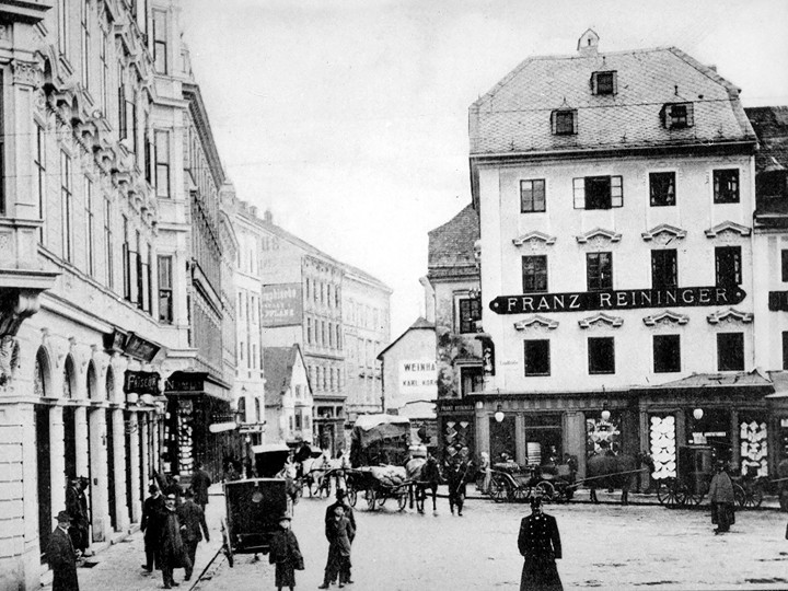 Archiv der Stadt Linz Taubenmarkt Richtung Graben 1910