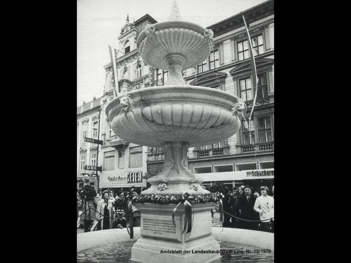 Amtsblatt der Stadt Linz Sparkassenbrunnen am Taubenmarkt 1979