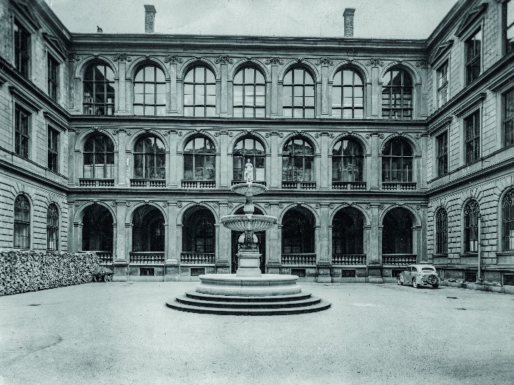 Prokosch/Sammlung Sparkasse OÖ Sparkassenbrunnen in der Schalterhalle Sparkasse OÖ vor 1952