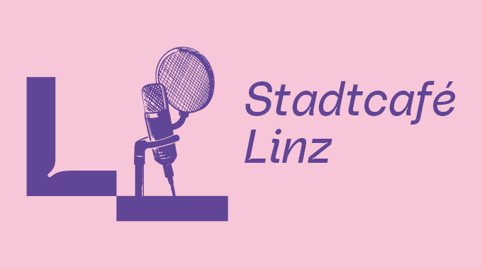 Der Buchstabe L des Linz-Logos mit einem Studionmikrofon und dem Schriftzug Stadtcafe Linz