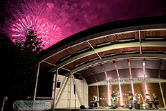 Feuerwerk beim Musikpavillon