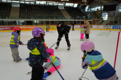 Kinder am Eislaufplatz, Foto: Werner Harrer