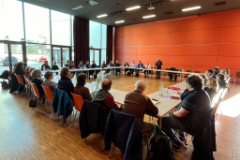 Personengruppe in Besprechung, Foto: privat