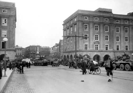 Einmarsch der US-Armee. Foto: Archiv der Stadt Linz