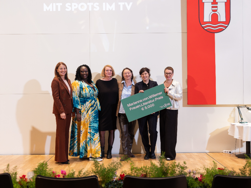 Verleihung des Willemerpreises 2025 an Autorin Lisa-Viktoria ...