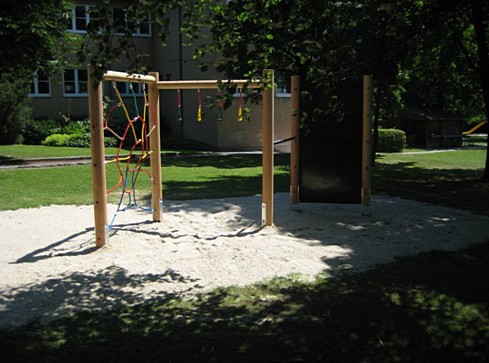 HS 17 Rennerschule, Kletteranlage