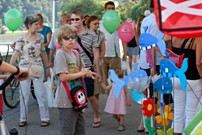 Kinder beim Donau-Strand-Fest