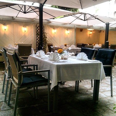 Das Restaurant „Urbanides“ wird seit der Neueröffnung im Dezember 2014 von der Familie Mühlberger betrieben. (Foto: Urbanides)